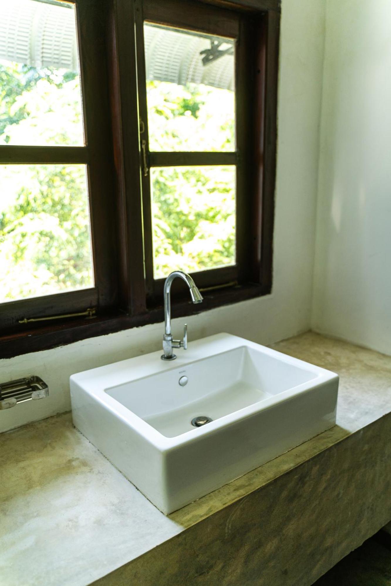 Drifter - Rooms & Food Midigama Luaran gambar