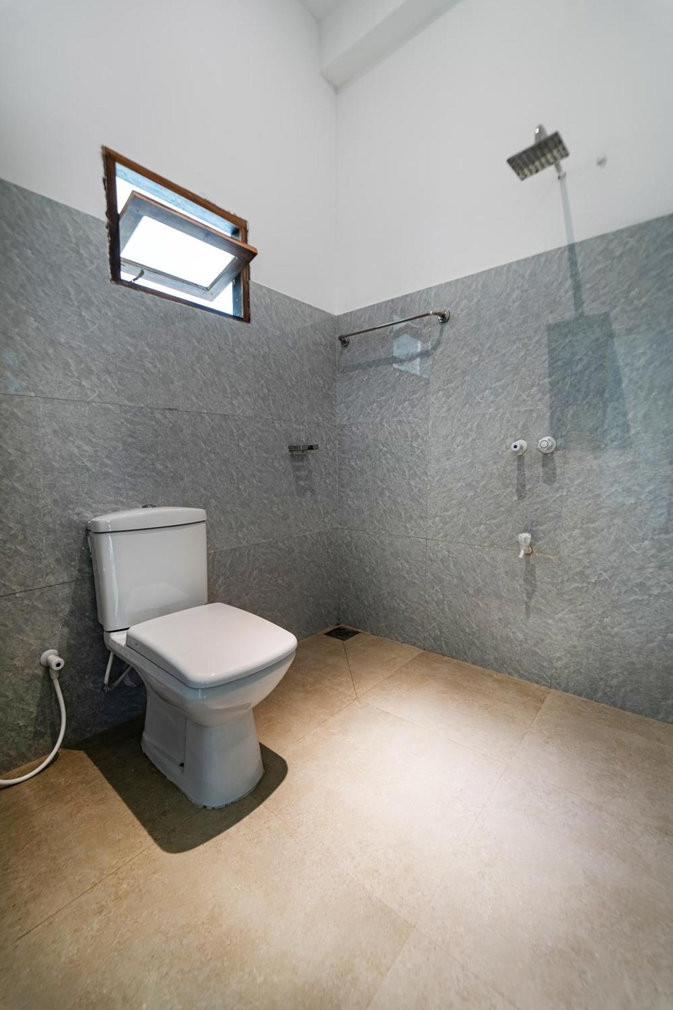 Drifter - Rooms & Food Midigama Luaran gambar