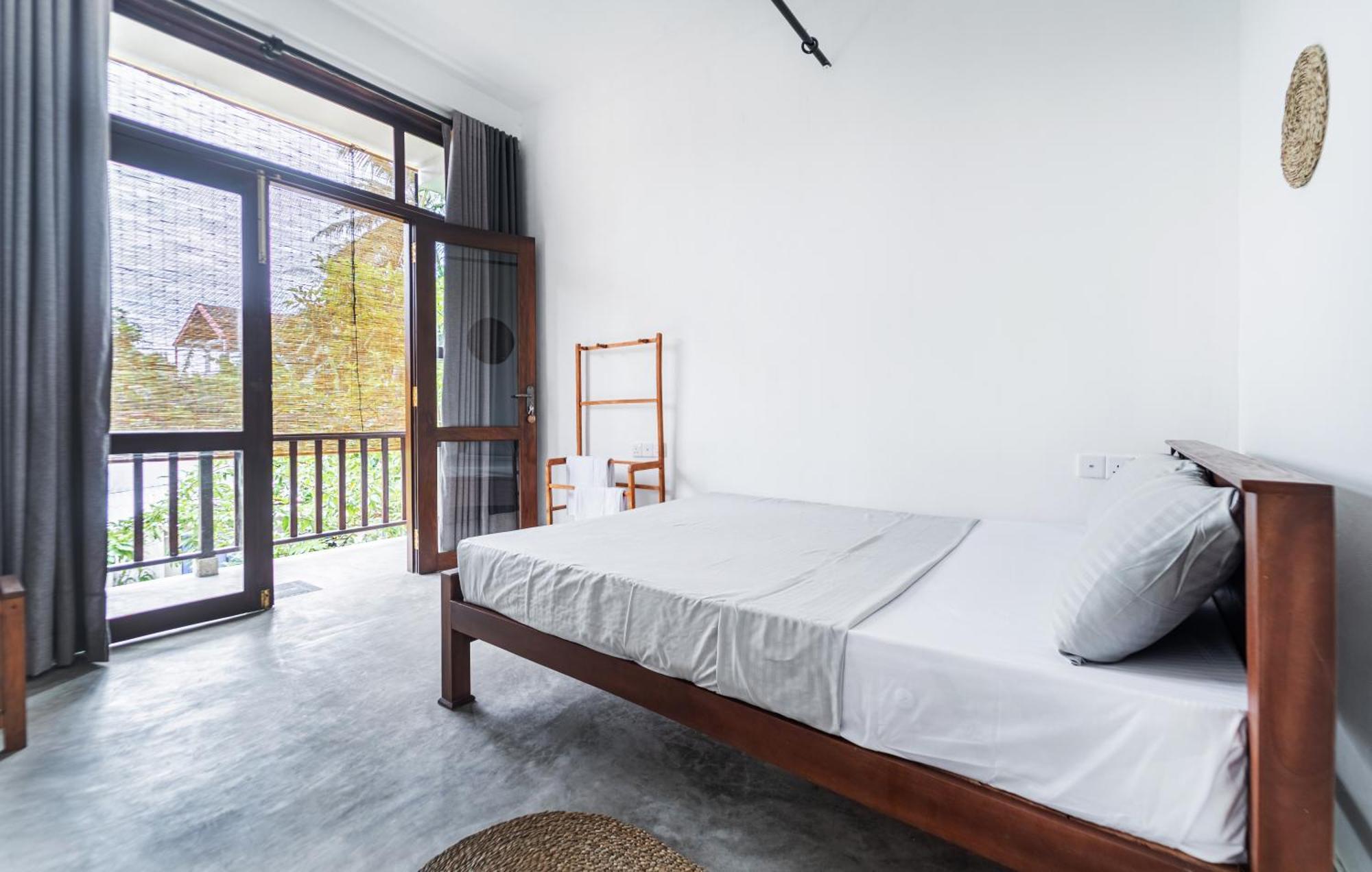 Drifter - Rooms & Food Midigama Luaran gambar