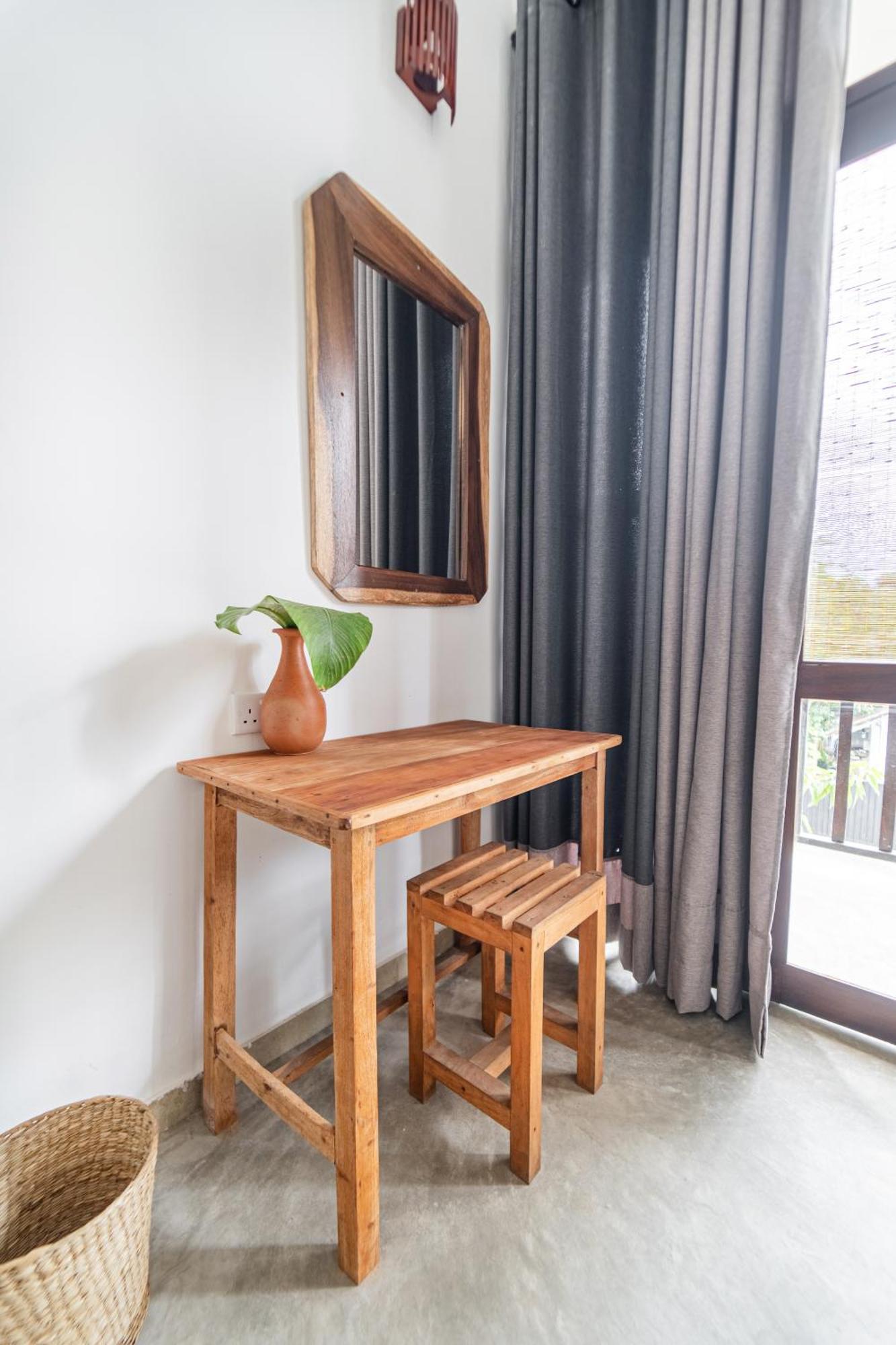 Drifter - Rooms & Food Midigama Luaran gambar