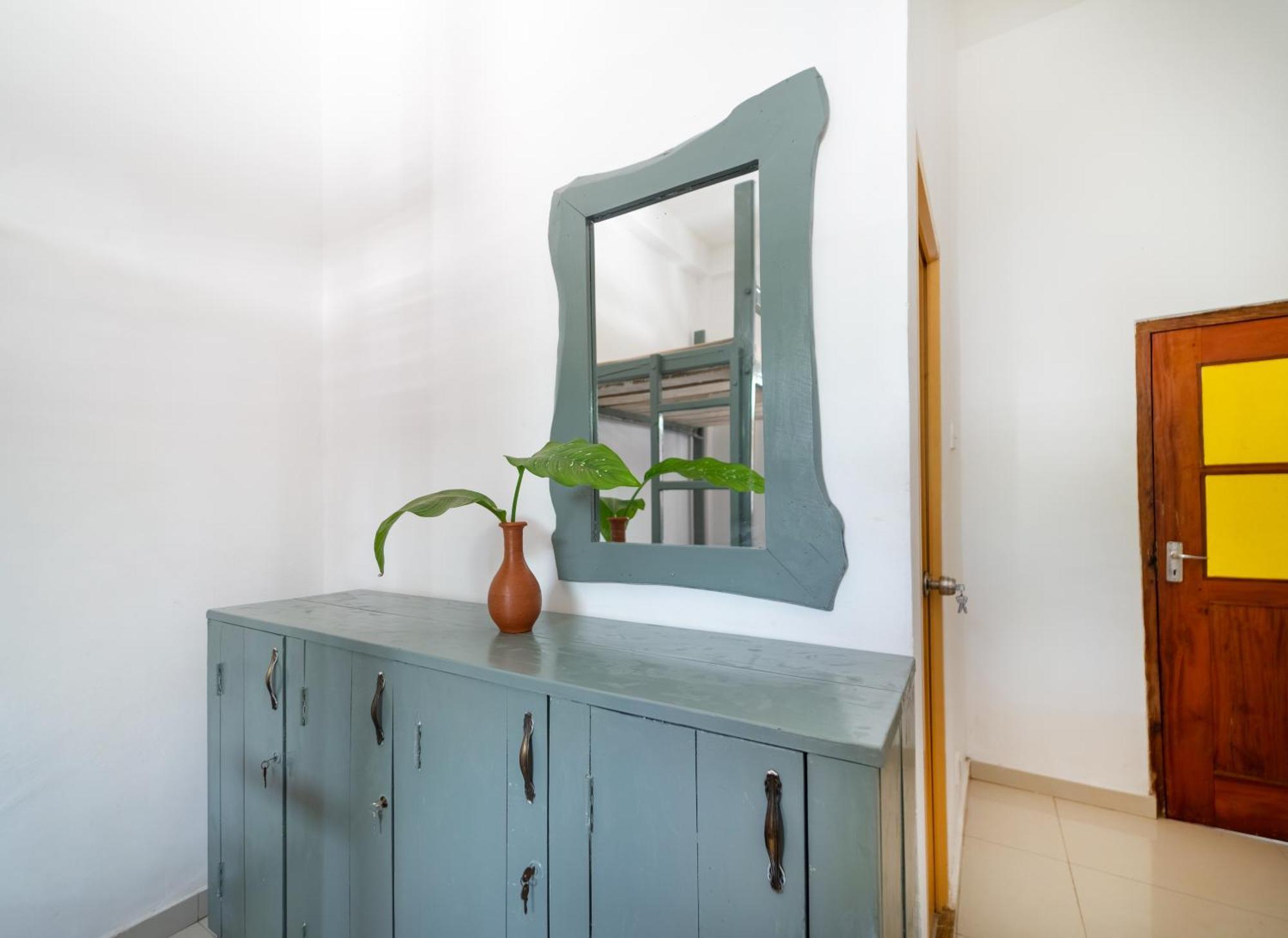 Drifter - Rooms & Food Midigama Luaran gambar