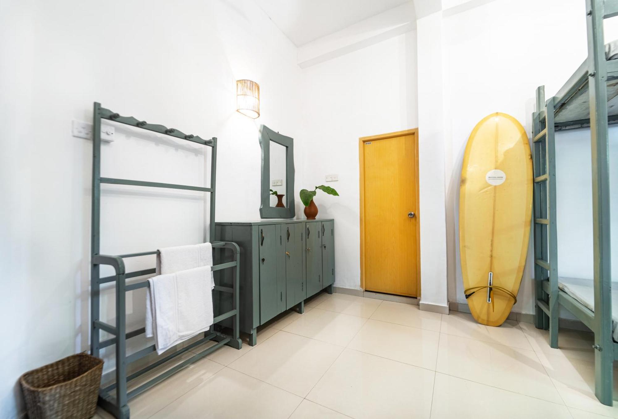 Drifter - Rooms & Food Midigama Luaran gambar